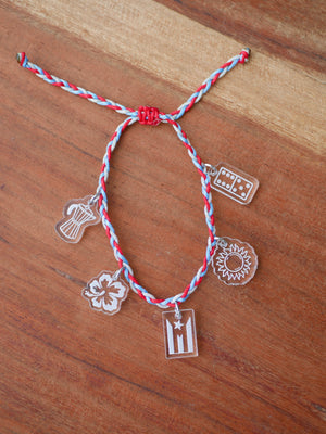 Open image in slideshow, de la isla charm bracelet
